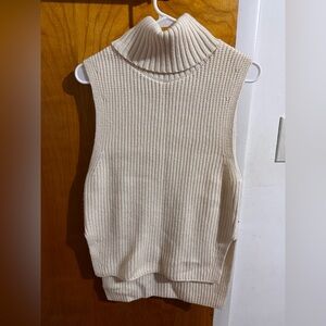 Uniqlo Cream Sleeveless Turtleneck Sweater